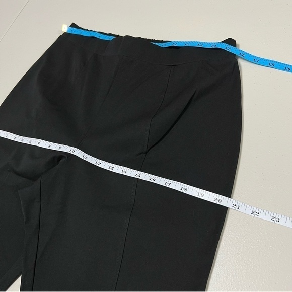 🆕 Isaac Mizrahi Black Cropped Pants - Picture 5 of 7